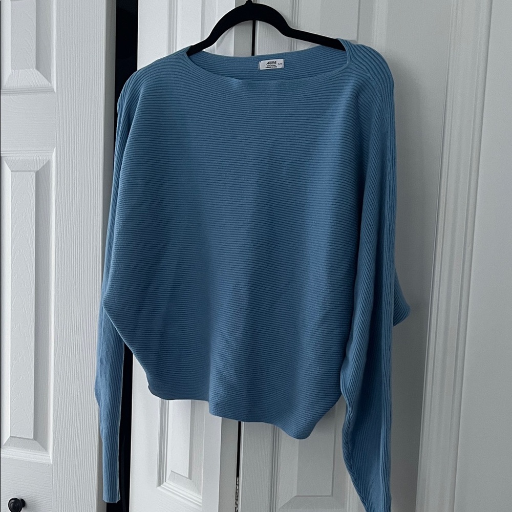 ##🎉🎉🎉❌2/10$ ❌🎉🎉🎉
48.Ardene Blue Crew Neck Sweater